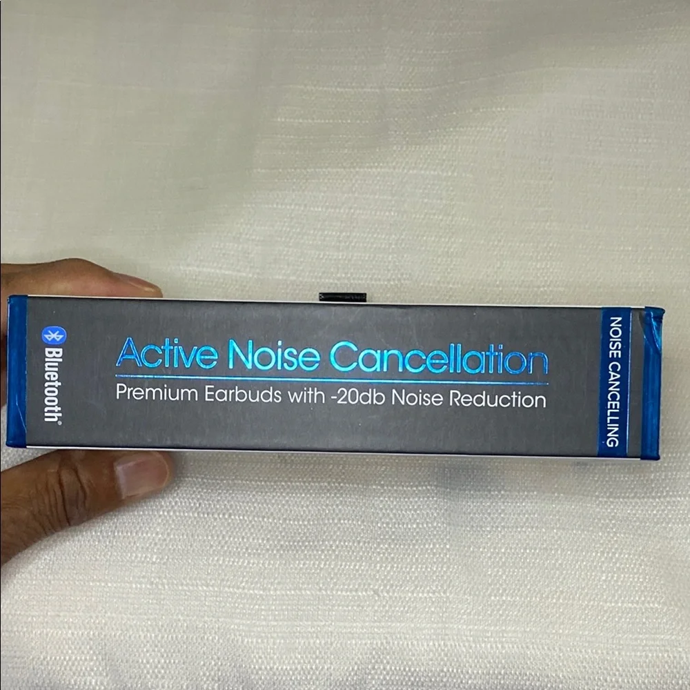 NIB - Sentry White Wireless Headsets with Bluetooth and Noise Cancellation